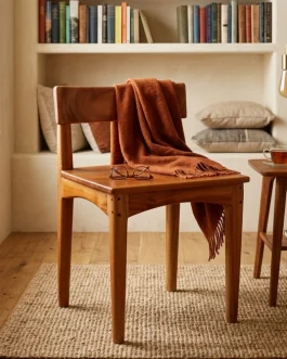 Wooden Reading Chair (WRC001)