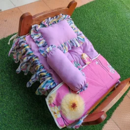 Cat Wooden Bed with Soft Cushion (CBC002-C4)